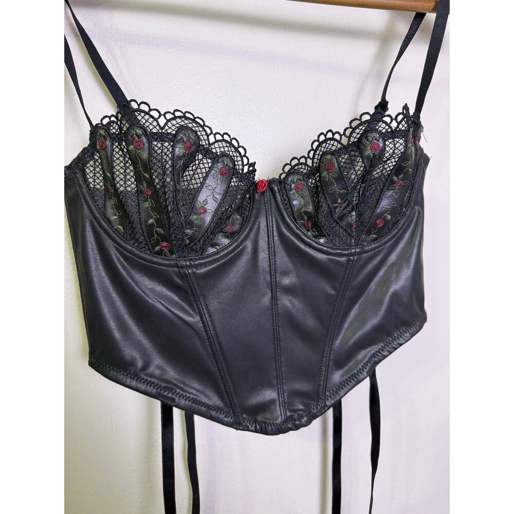 Savage X Fenty Black Caviar Faux Leather & Floral Lace Bustier Corset Top - Picture 3 of 9